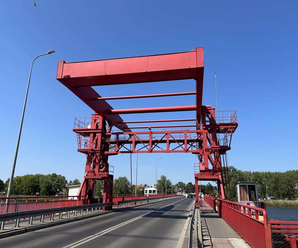 To jeden z ostatnich mostów zwodzonych w Polsce