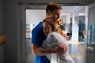 Na dobre i na złe, odcinek 917: Obłęd Michała po pogrzebie Oleny! Uroi sobie, że ukochana wciąż żyje