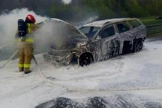 Pożar osobówki na autostradzie A4 w Brzesku