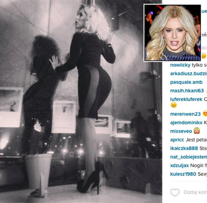 Polki wypinają pupy