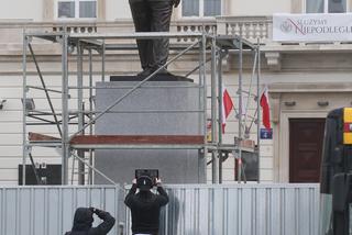 Kaczyński stanął na placu Piłsudskiego