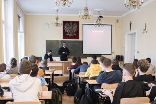 Tarnowscy katecheci piszą petycję do minister edukacji