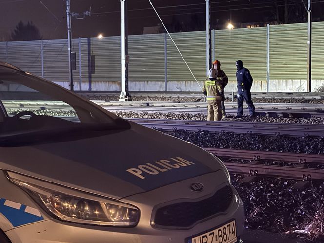 Wstrząsający wypadek na torach w Wołominie. „Identyfikacja była możliwa wyłącznie na podstawie dowodu osobistego”