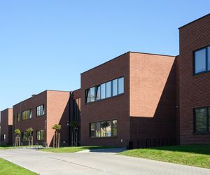 Szkoła w Rudzie Śląskiej, TKHolding