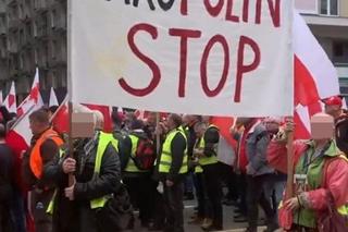 Skandaliczny banner na proteście