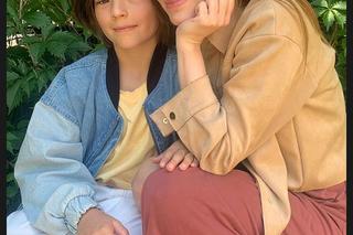 M jak miłość na planie. Franka (Dominika Kachlik) i jej syn Adam (Liam Culbreth)