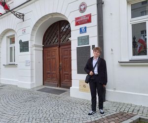 Maturzyści z Rzeszowa po egzaminie z matematyki 