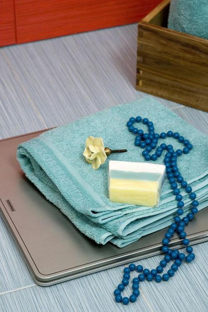 Niebieski ręcznik