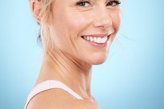 Piekno zaczyna sie w komórce! Bo pielęgnacja to coś więcej niż kremy