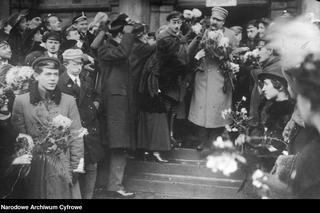 Dworzec Warszawsko-Wiedeński (przyjazd Józefa Piłsudskiego w 1916 r.)