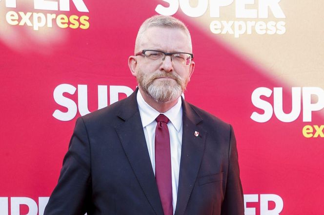 Ponad milion głosów na Grzegorza Brauna. Wielokrotny polski mistrz świata zachwalał go publicznie
