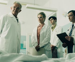 Czarna śmierć. Zabójcze lato we Wrocławiu z epidemią ospy! O czym jest nowy serial TVP? Ile odcinków liczy? - ZDJĘCIA