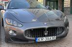 MiłyPan jeździ sportowym Maserati GranTurismo