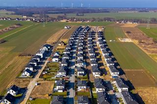 Osiedle domów na Śląsku. Zdjęcie z drona mówi więcej niż tysiąc słów