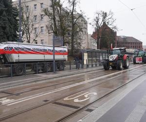 Protest rolników w Olsztynie 21 lutego. Co dzieje się w centrum?