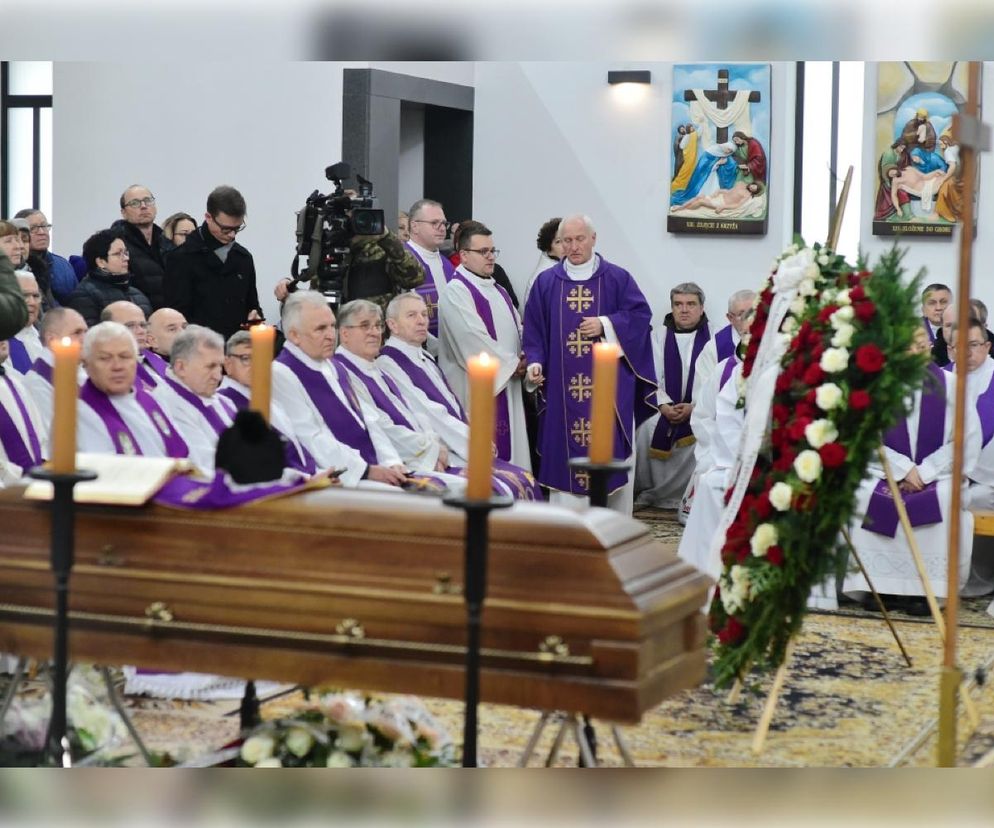 Msza św. pogrzebowa ks. Lecha Lachowicza