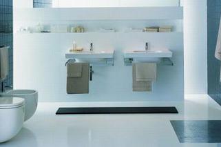 Jak z głową urządzić dużą łazienkę, nie będąc architektem wnętrz?