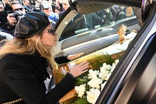 Pogrzeb Sinisy Mihajlovicia. Wzruszające pożegnanie słynnego trenera. Trumna przystrojona w klubowy szalik