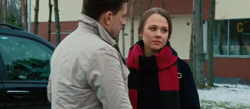 Barwy szczęścia odc. 1898. Jowita (Magdalena Żak), Karol Badeński (Dariusz Kordek)