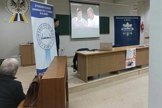 Policjantki z Iławy przed Dniem Babci i Dziadka edukowali seniorów