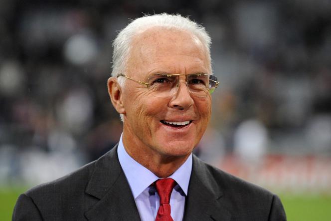 Franz Beckenbauer: Transfer Roberta Lewandowskiego do Bayernu nie jest aż tak ważny