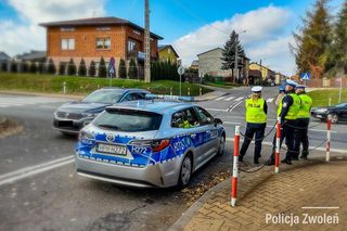 19 rannych w kilkunastu wypadkach - Mazowieccy policjanci podsumowują okres wszystkich świetych.