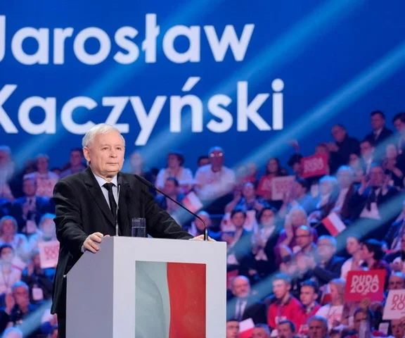 Nie zgadniesz, gdzie pracował Kaczyński!