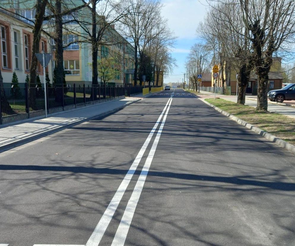 To najdłuższa wieś w województwie podlaskim. Nie tylko z lotu ptaka przypomina wielkie osiedle!
