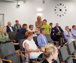 Rodzina Tymka Kalaty wymieniła się prezentami z prezydentem i radnymi