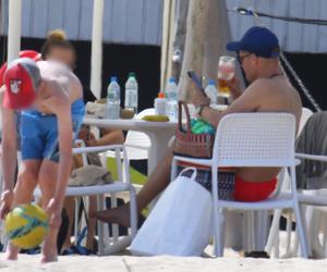 Marcin Moreczk jak  Adonis w Sopocie