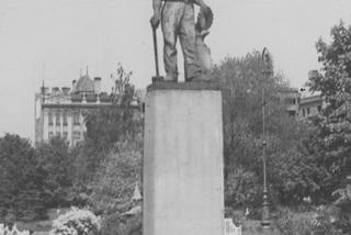 Pomnik Pracy w parku im. Stanisława Staszica w Łodzi