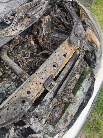 Katowice: Dramat kobiety, której auto stanęło w płomieniach. "Znieczulica!" 
