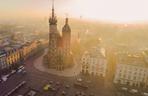 Te ujęcia pokazują, czym oddychamy w Krakowie. Zobacz miasto tonące w smogu [ZDJĘCIA]