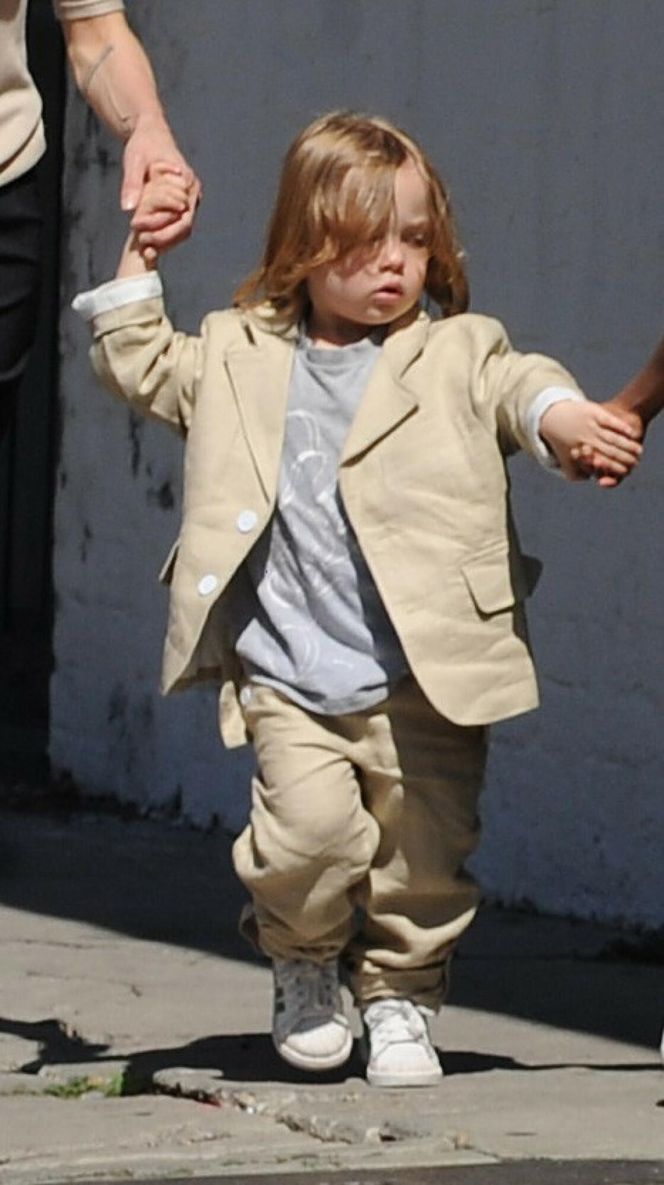 Knox Jolie-Pitt zmienił się przez lata