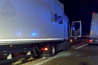 Kierowca tira nie żyje! Wypadek na A1 pod Radomskiem? [ZDJĘCIA]