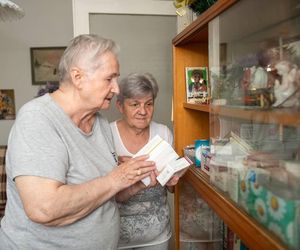 Od lat wspiera schorowaną sąsiadkę w potrzebie. Teraz pani Danuta jest za to wynagradzana