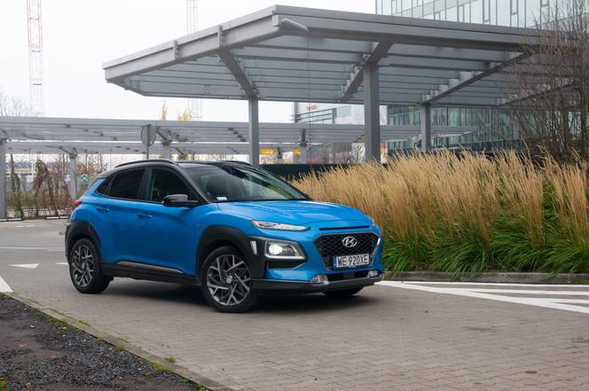 Hyundai Kona Hybrid 1.6 GDI 6DCT to oszczędne auto. Toyota C-HR Hybrid ma godnego rywala - TEST, OPINIA