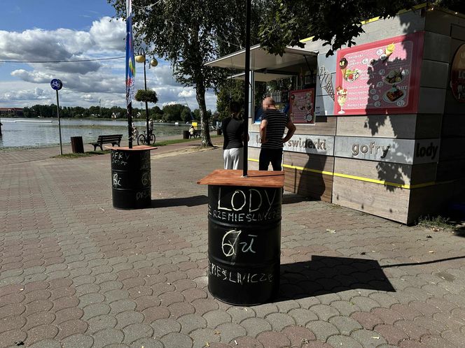 Drożyzna w sklepach? W tym mieście sprzedawcy obniżyli ceny i załamują ręce