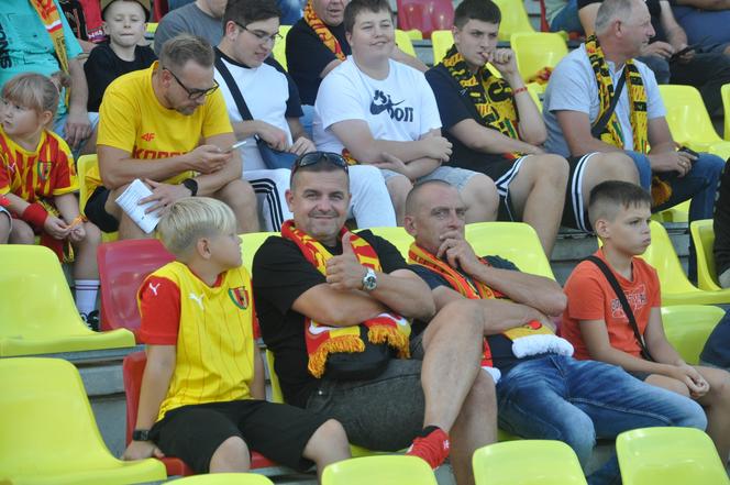 Korona Kielce - Cracovia. Zdjęcia kibiców podczas meczu. 10 sierpnia 2024