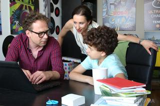 Barwy szczęścia odc. 1563- opis, streszczenie: Nina skarży się Markowi na zachowanie Witka