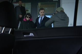 Barwy szczęścia odcinek 2657. Modrzycki (Piotr Ligenza), Klara (Olga Jankowska, Bartosz (Artur Bocheński)