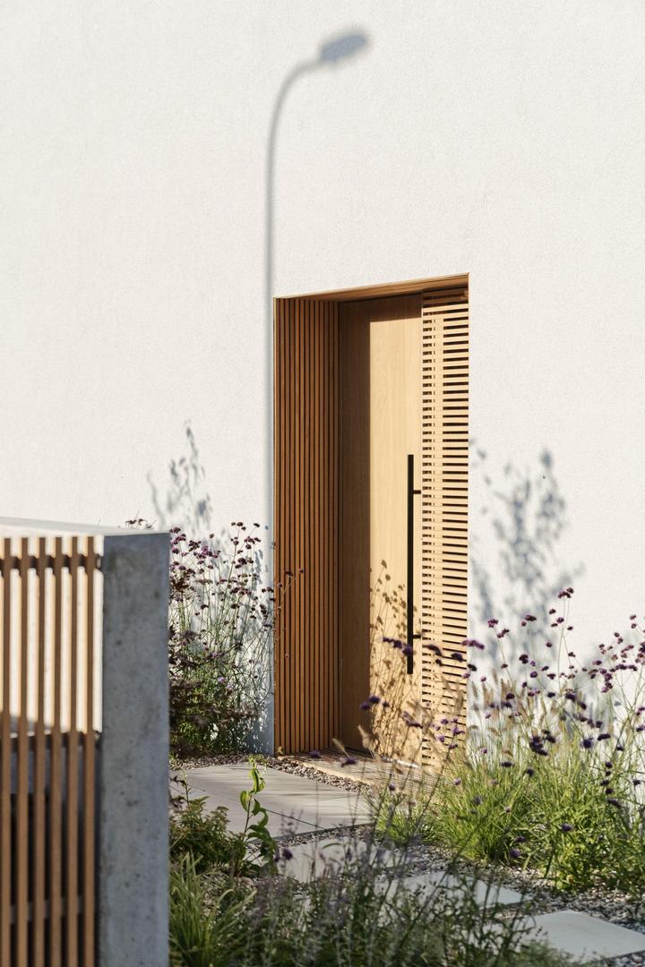 Biały dom na gdańskiej Strzyży