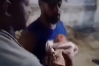 W worku ze śmieciami znalazł noworodka! Teraz chce go adoptować