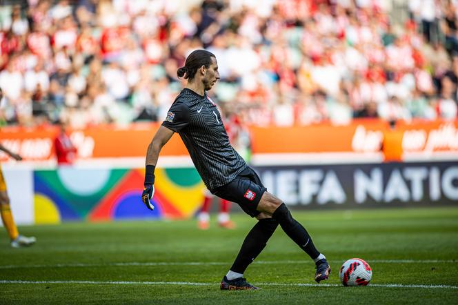 Kamil Grabara – 14 mln €