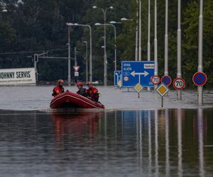 Woda porwała auto z czterema osobami! Tajemniczy finał sprawy