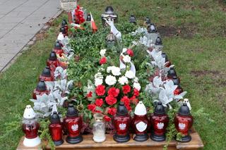 Grób Kornela Morawieckiego. Ten widok chwyta za serce