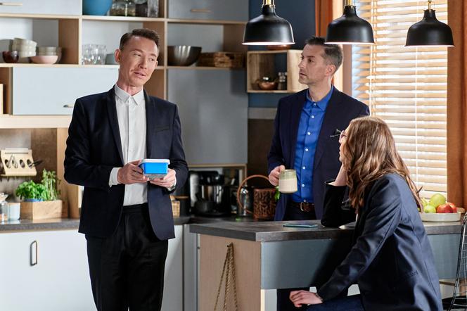 BrzydUla 2, odcinek 226: Miro (Rafał Mohr), Ula (Julia Kamińska), Marek (Filip Bobek)