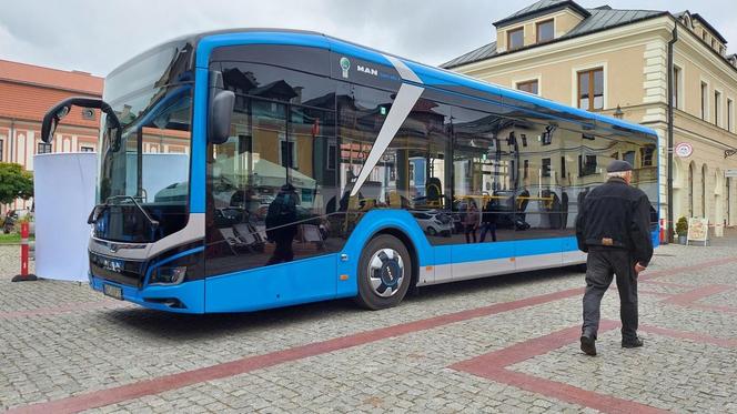 Prezentacja elektrycznych autobusów w Zamościu