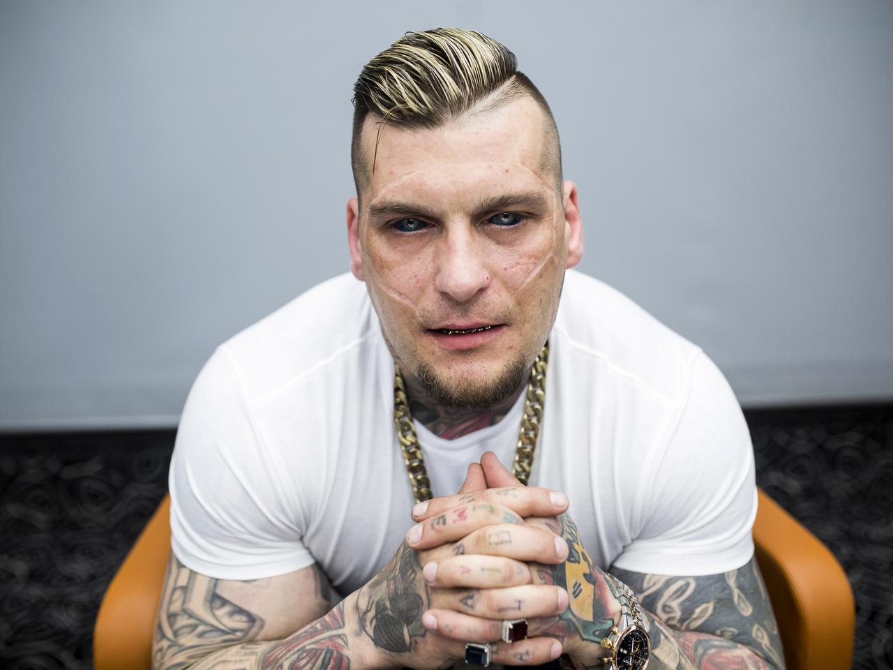 Paweł Mikołajuw, Popek