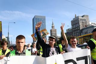 Marsz młodych na ulicach Warszawy. Czujemy pociąg do Europy